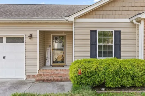 7006 Maple Leaf Lane Harrison TN 37341