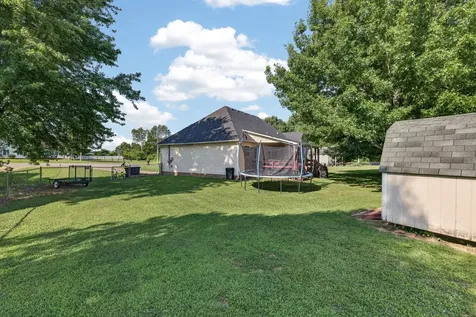 6 Robinwood Drive Fayetteville TN 37334