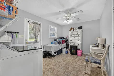 6 Robinwood Drive Fayetteville TN 37334