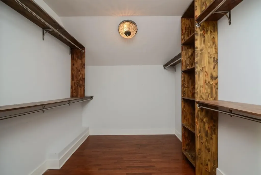 1542 Douglas Avenue Nashville TN 37206
