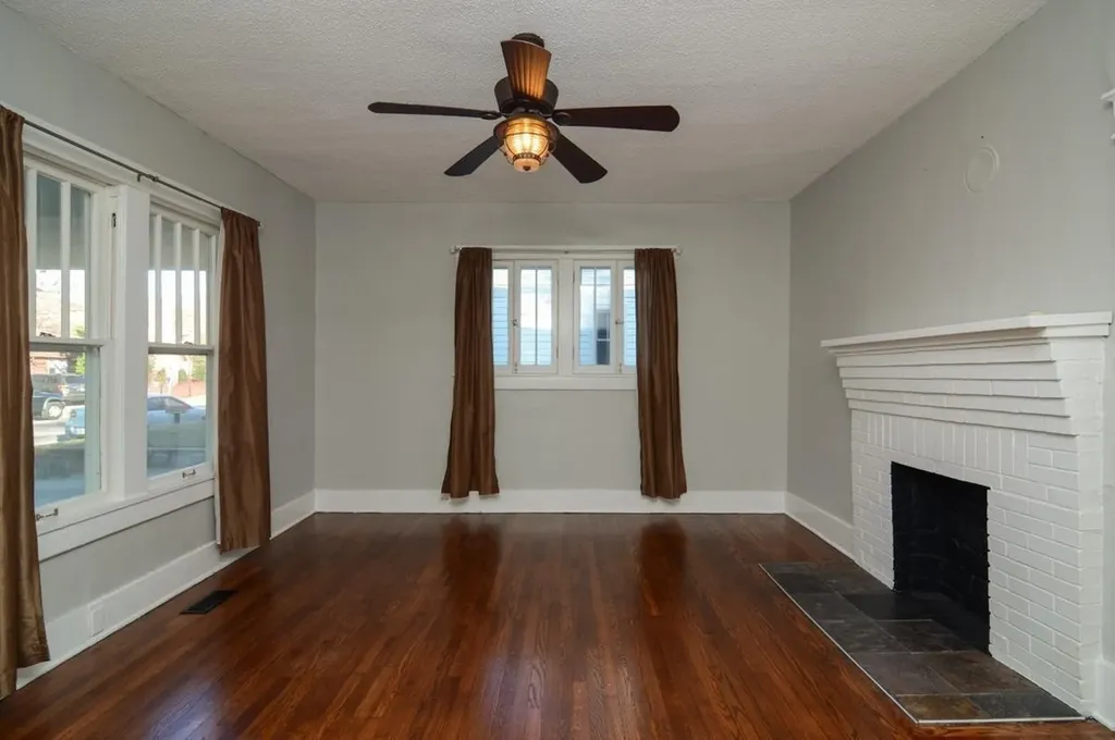 1542 Douglas Avenue Nashville TN 37206