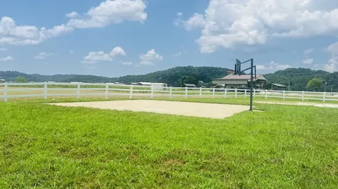1109 River Front Drive Clifton TN 38425