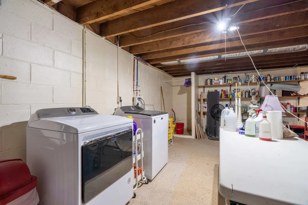 455 Jennings Creek Highway Gainesboro TN 38562