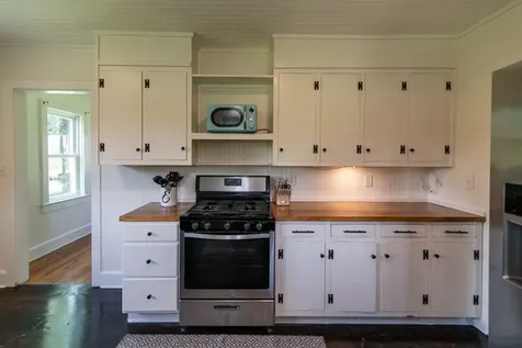 1685 Bumpus Mill Road Oak Grove KY 42262