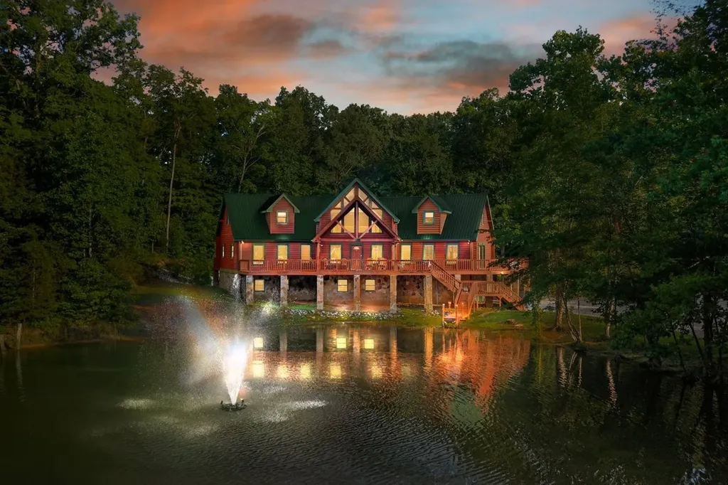1172 Promise Land Road Charlotte TN 37036