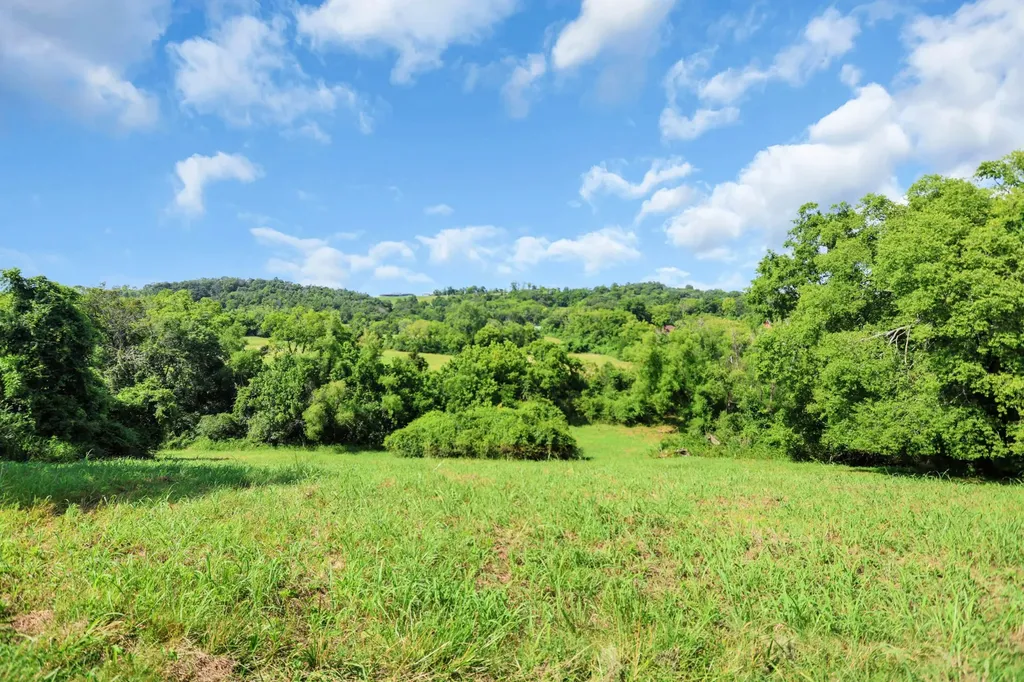 1274 Lowes Lane Goodlettsville TN 37072