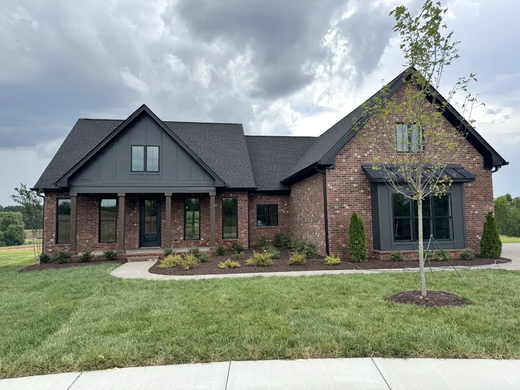 802 Brookdale Court #135 Lebanon TN 37087