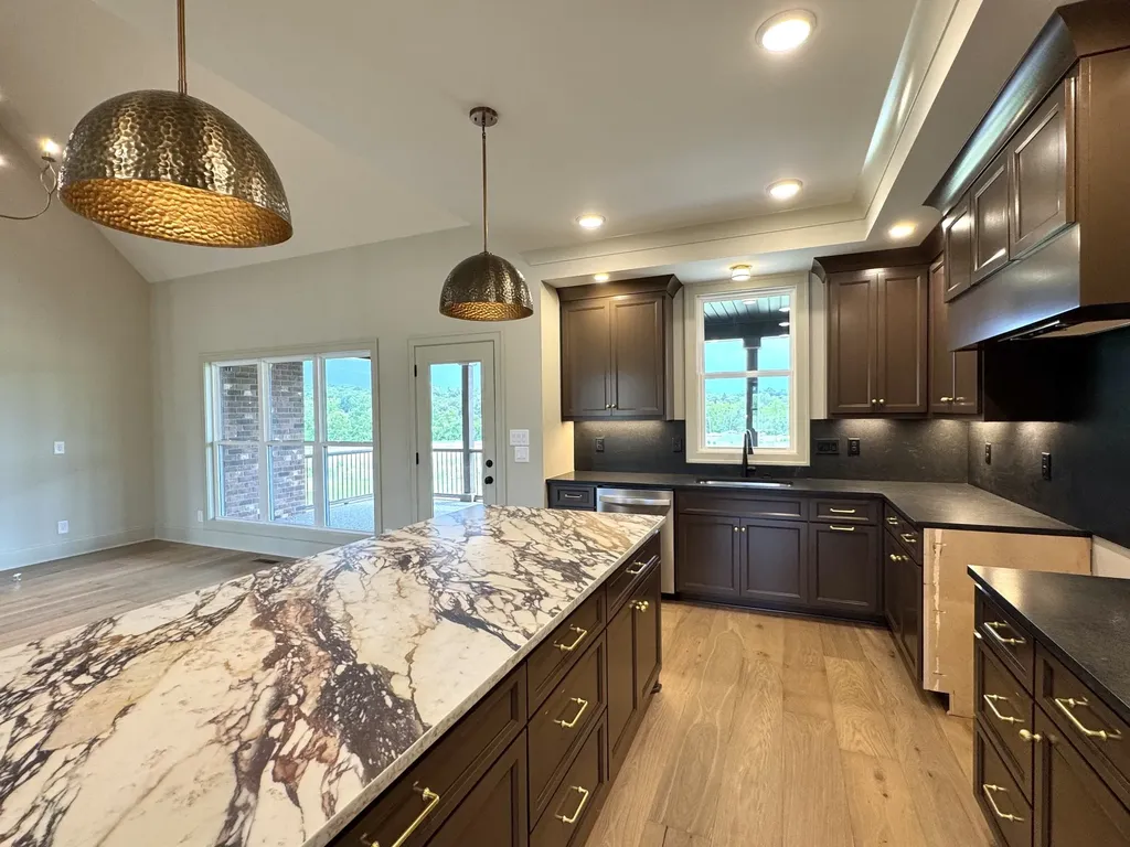 802 Brookdale Court #135 Lebanon TN 37087