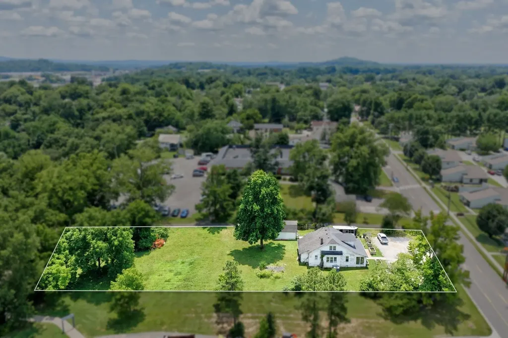 136 S Walnut Avenue Cookeville TN 38501