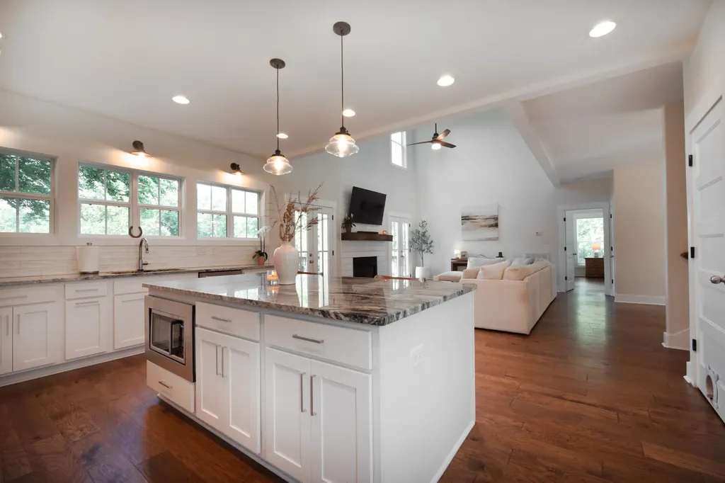4993 Old Clarksville Pike Ashland City TN 37015