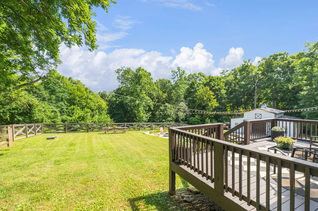 4993 Old Clarksville Pike Ashland City TN 37015