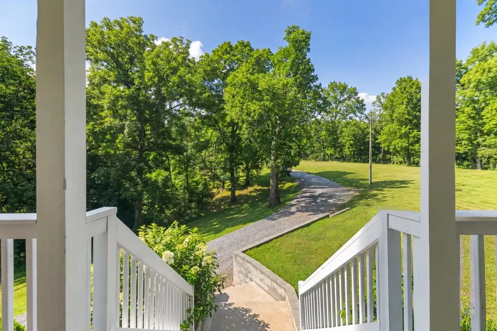 4993 Old Clarksville Pike Ashland City TN 37015