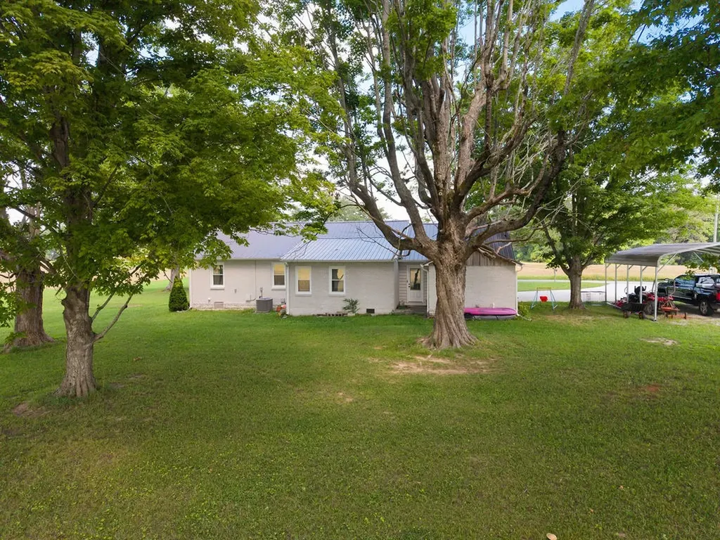 760 Alton Davenport Road Mcminnville TN 37110