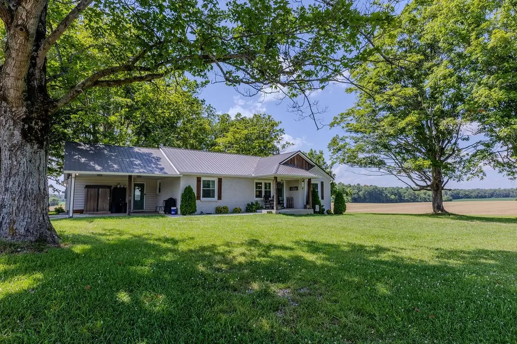 760 Alton Davenport Road Mcminnville TN 37110