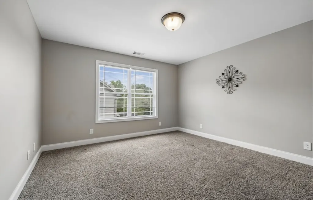 326 Twin Cove Drive Lebanon TN 37087