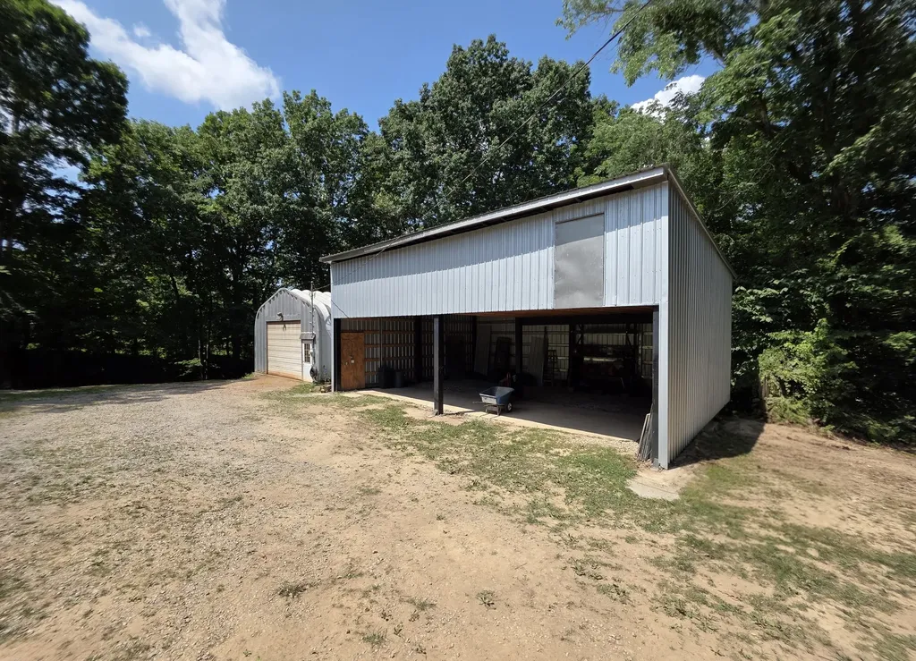 3044 Henderson Road Springfield TN 37172