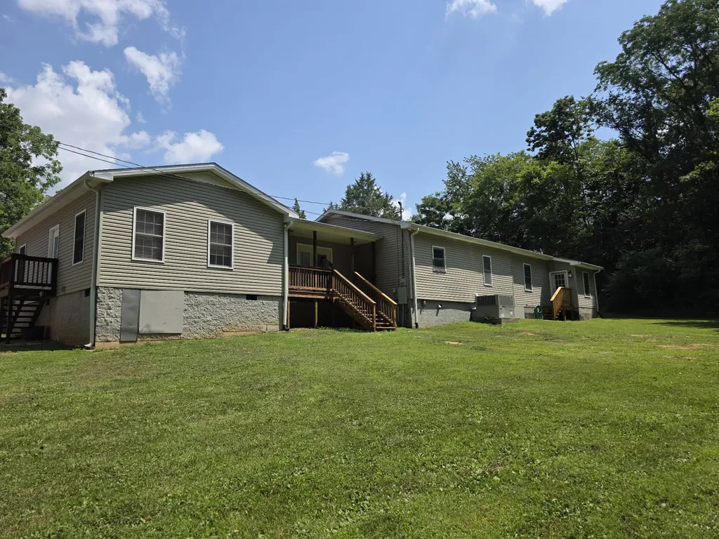3044 Henderson Road Springfield TN 37172