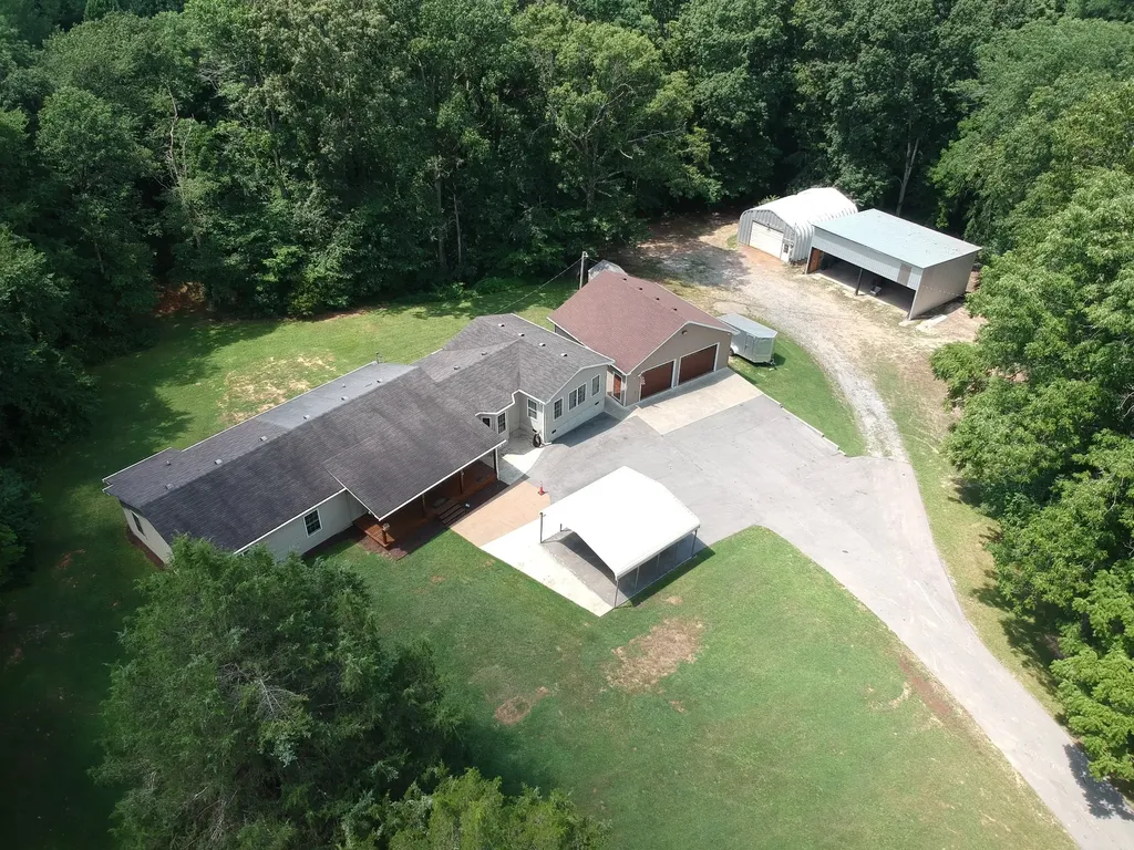 3044 Henderson Road Springfield TN 37172
