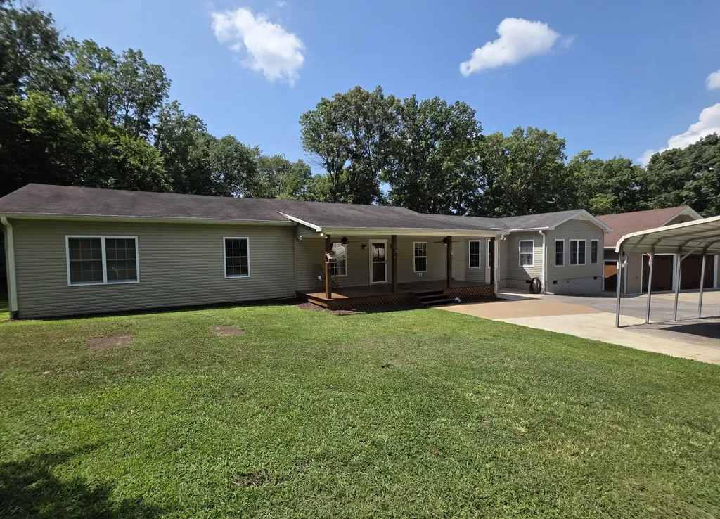 3044 Henderson Road Springfield TN 37172