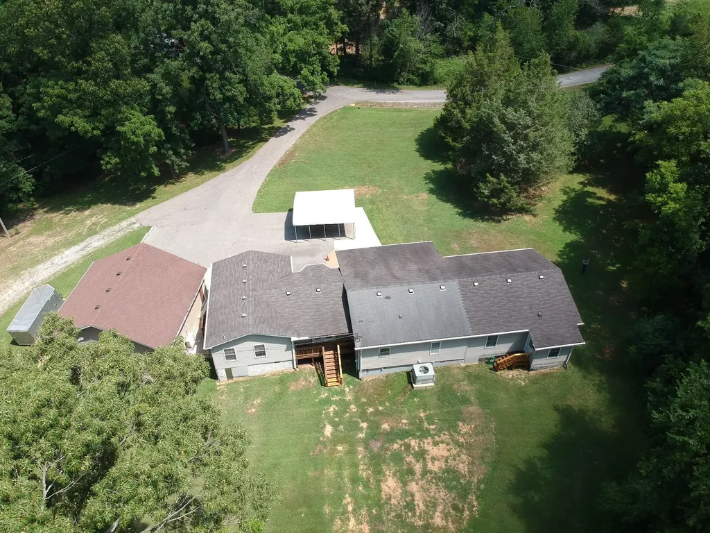 3044 Henderson Road Springfield TN 37172