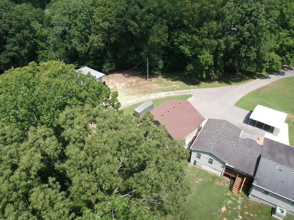 3044 Henderson Road Springfield TN 37172