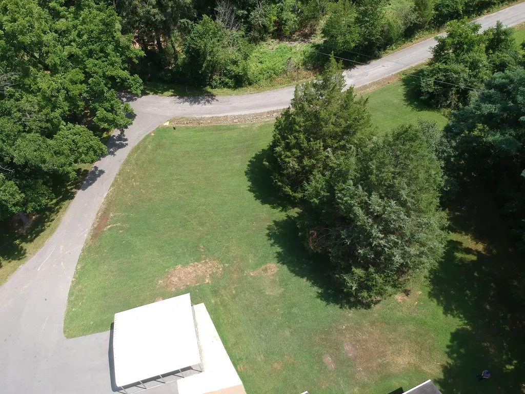 3044 Henderson Road Springfield TN 37172