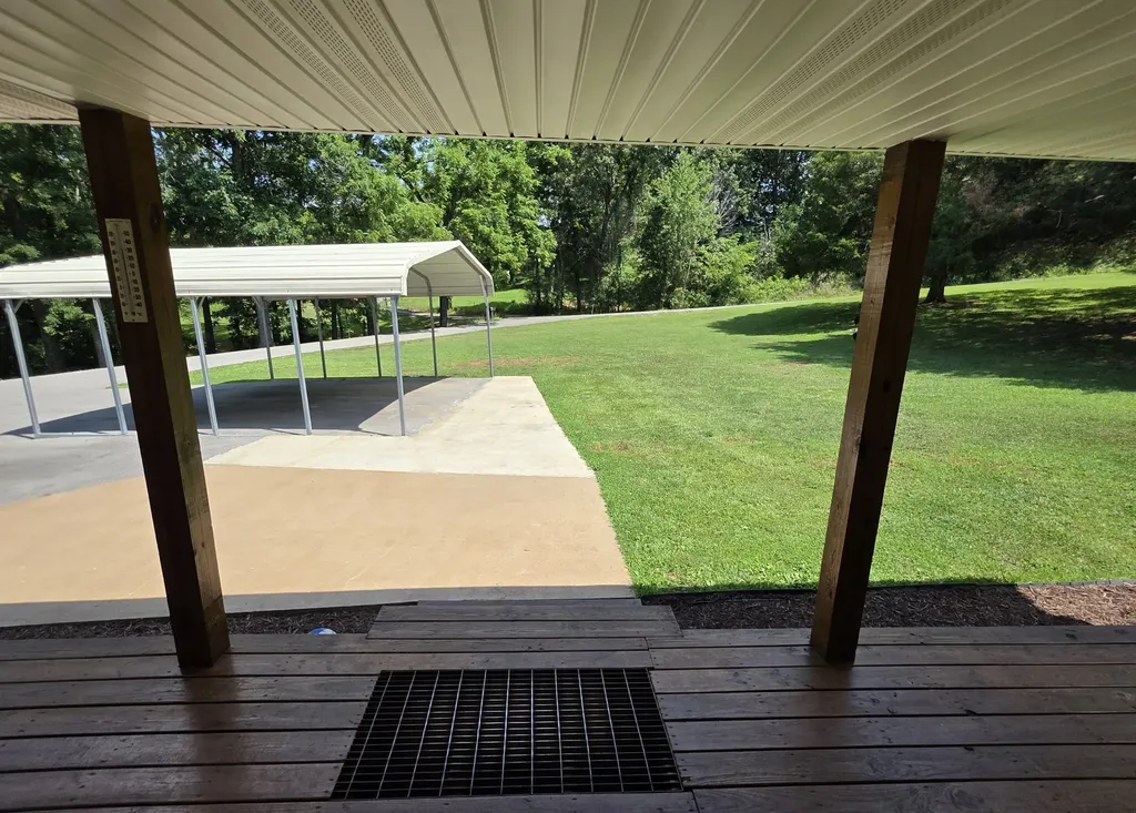 3044 Henderson Road Springfield TN 37172