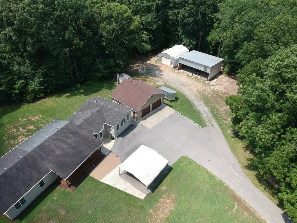 3044 Henderson Road Springfield TN 37172