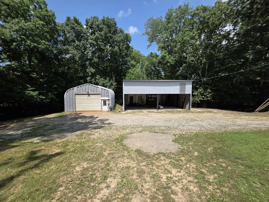 3044 Henderson Road Springfield TN 37172