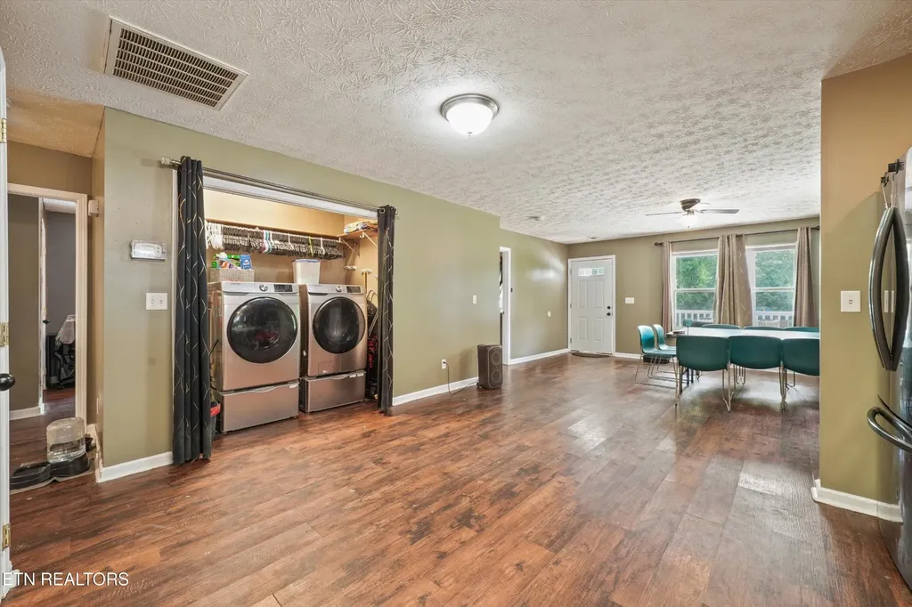 412 Mayfield Avenue Knoxville TN 37920