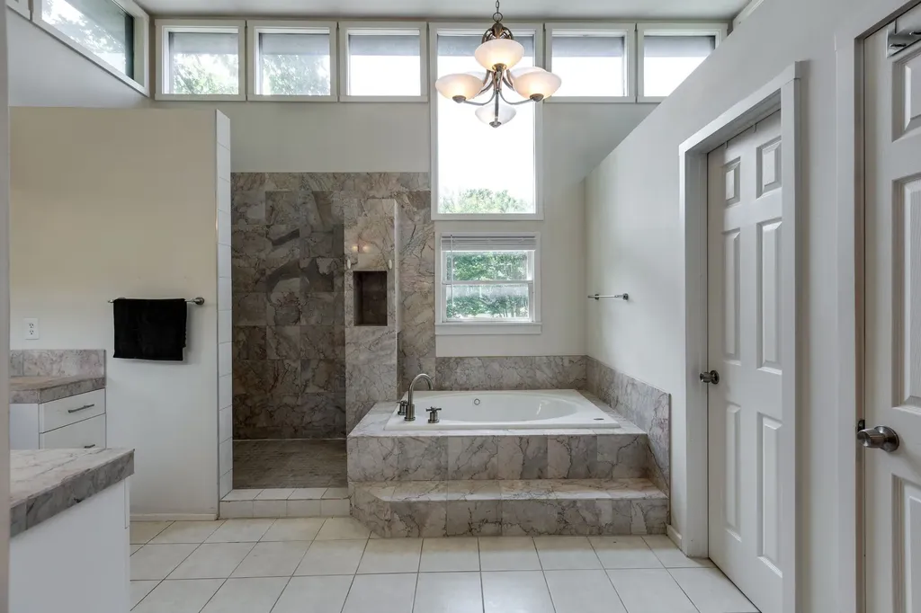 940 Gale Lane Nashville TN 37204