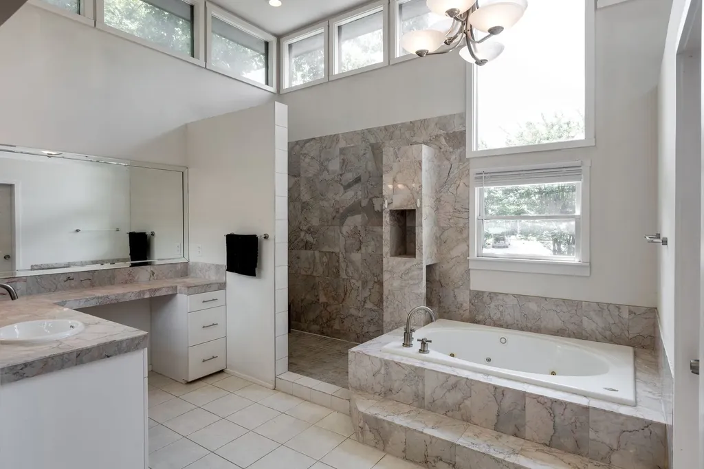 940 Gale Lane Nashville TN 37204