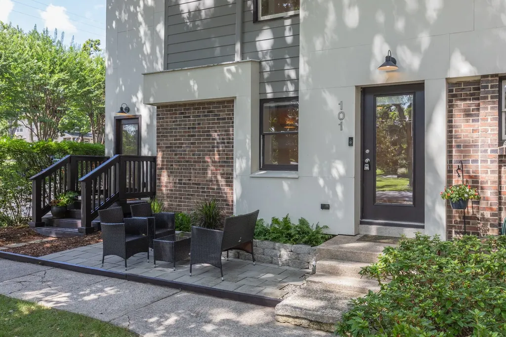 940 Gale Lane Nashville TN 37204