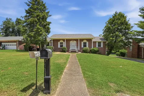 3833 Pin Oak Terrace Chattanooga TN 37411