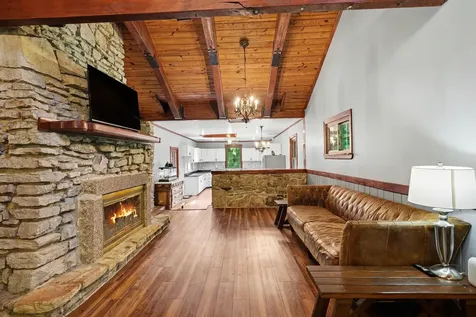 168 Blue Bird Road Summertown TN 38483