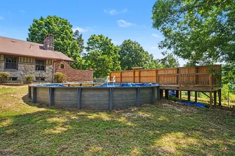 168 Blue Bird Road Summertown TN 38483