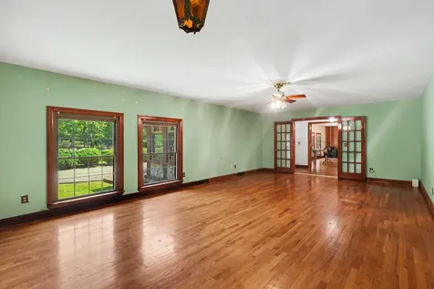 168 Blue Bird Road Summertown TN 38483