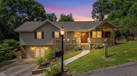 4557 N Ravenwood Drive, N Chattanooga TN 37415