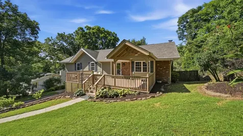 4557 N Ravenwood Drive, N Chattanooga TN 37415