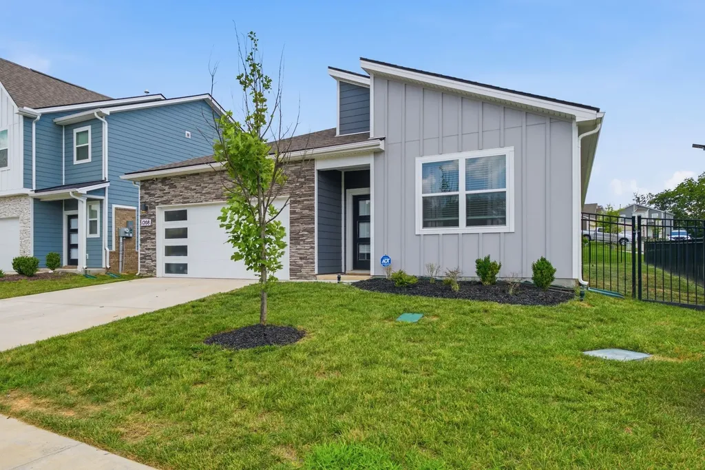 1208 Linn Cove Court Gallatin TN 37066
