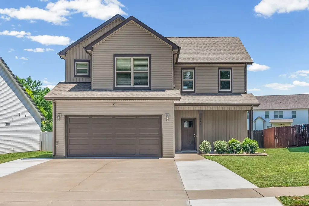 105 Lucerne Lane Clarksville TN 37040