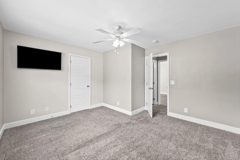 105 Lucerne Lane Clarksville TN 37040
