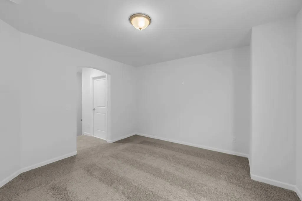 1107 Freeboard Alley La Vergne TN 37086