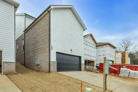 1107 Freeboard Alley La Vergne TN 37086