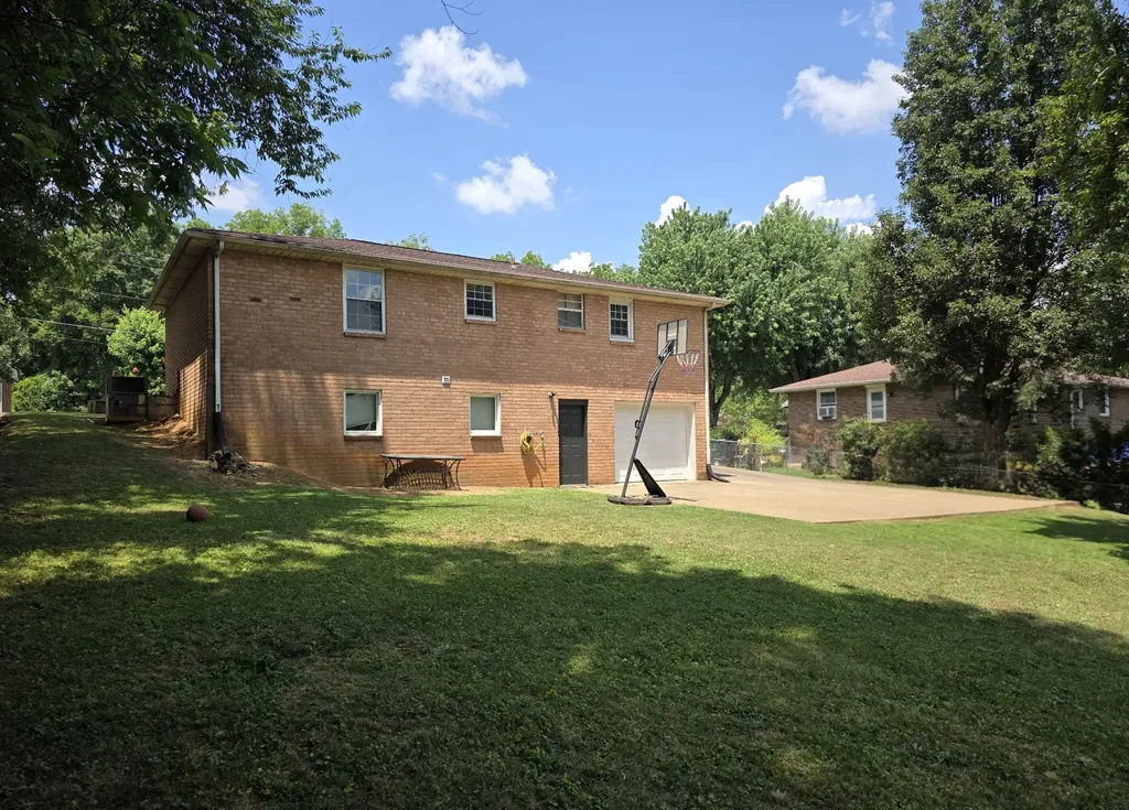117 Mimosa Drive Springfield TN 37172