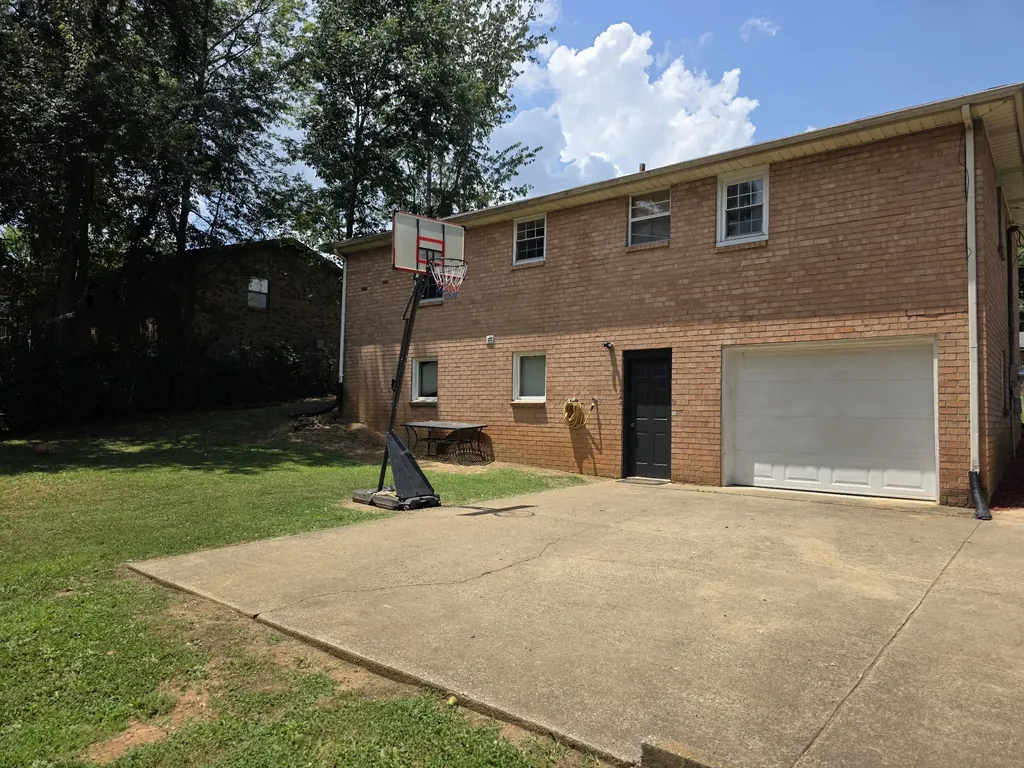 117 Mimosa Drive Springfield TN 37172