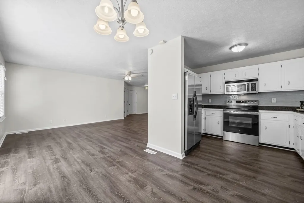 2223 Kim Drive Clarksville TN 37043