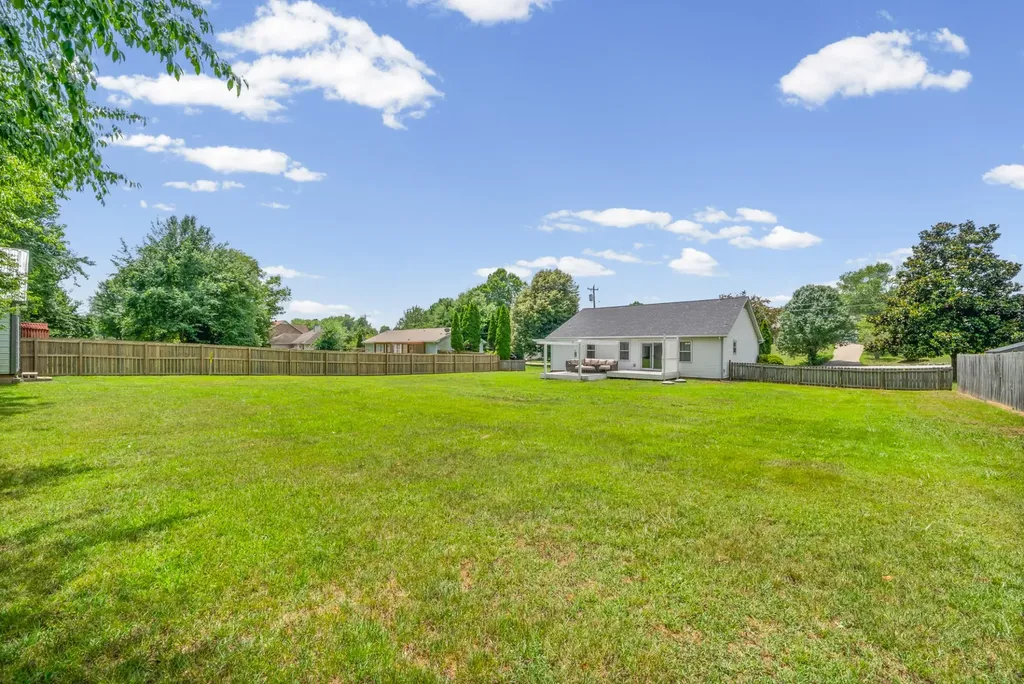 2223 Kim Drive Clarksville TN 37043