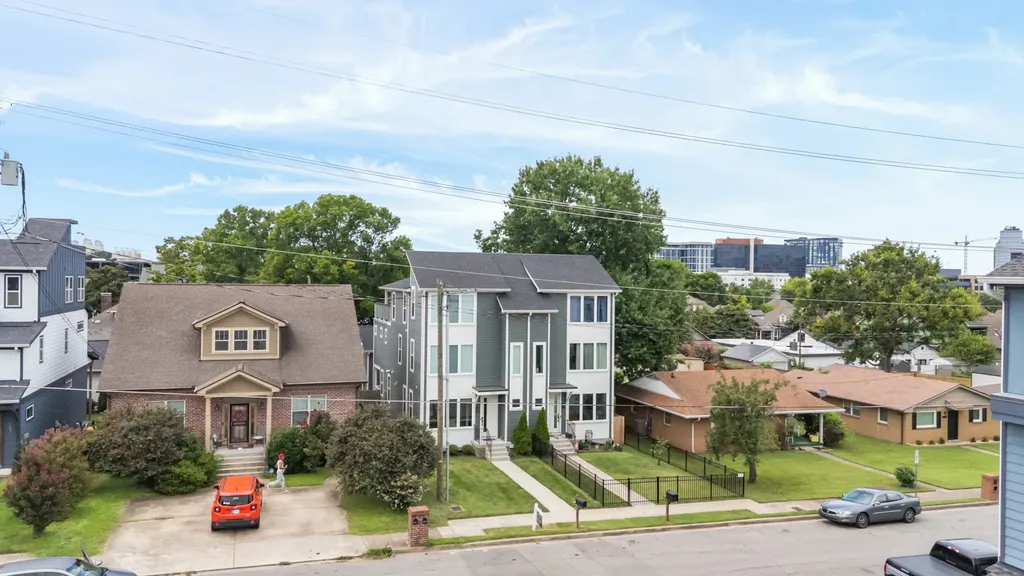 1031 14th Ave, S Nashville TN 37212