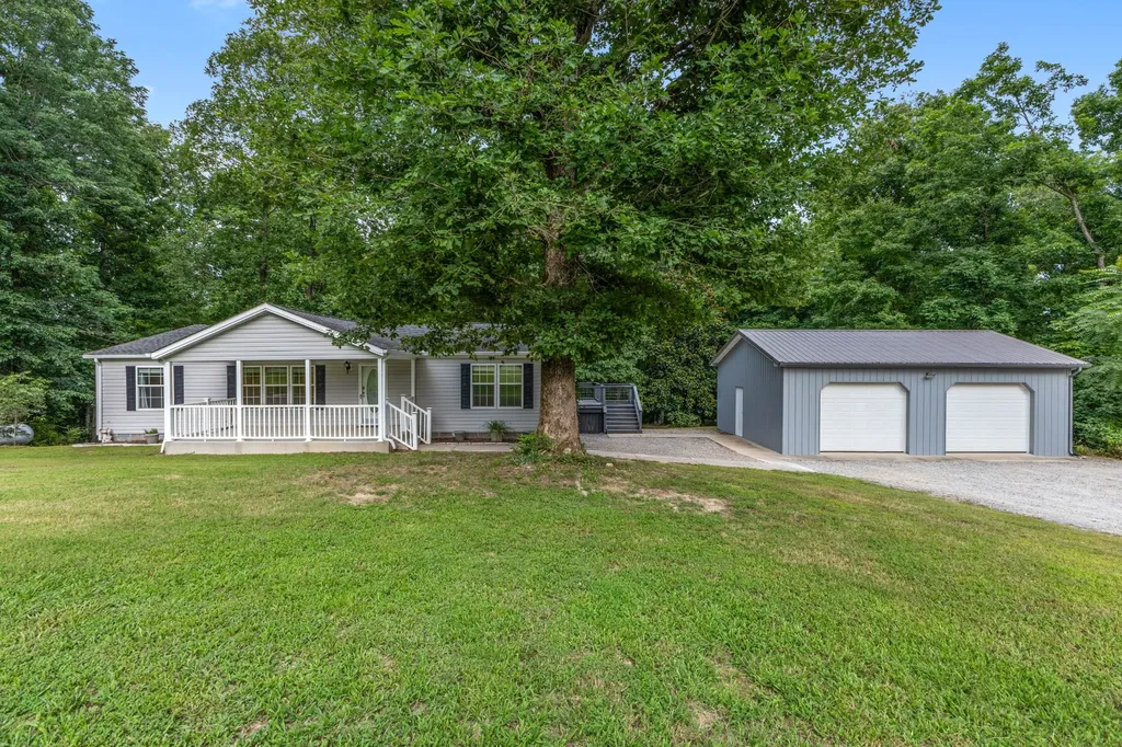1416 Valley View Road Ashland City TN 37015